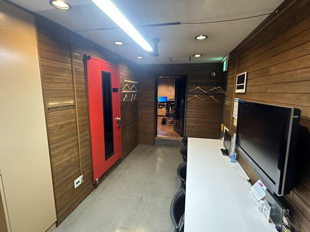 b1floor